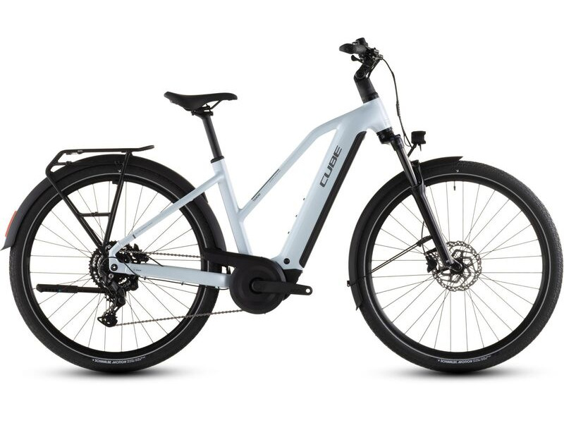 CUBE Touring Hybrid One 600 click to zoom image