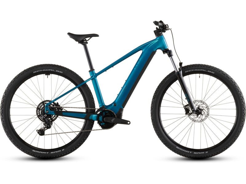 CUBE Reaction Hybrid Performance 600 click to zoom image