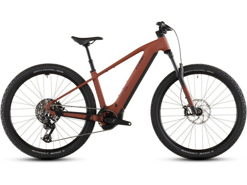 CUBE Reaction Hybrid Race 800 click to zoom image