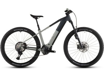 CUBE Reaction Hybrid Slt 800