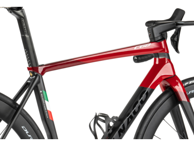 COLNAGO C68 Disc Dura Ace Di2 Black Red Italy 51cm Black Red Italy  click to zoom image