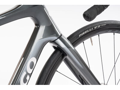 COLNAGO V4 Disc 2025 Complete Road Bike Ultegra Di2 12 Speed Black Grey, VDDK click to zoom image