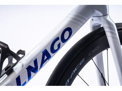 COLNAGO V5rs Disc 2025 Carbon Road Complete Bike Dura Ace Di2 White Blue click to zoom image