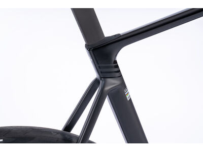 COLNAGO V5rs Disc 2025 Carbon Road Complete Bike Dura Ace Di2 Black Grey click to zoom image
