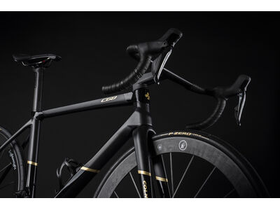 COLNAGO C68-Ti Disc 2022 Carbon Road Frame Set Black Gold, Code: Htbk click to zoom image