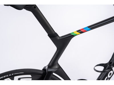 COLNAGO Y1RS Disc 2025 Carbon TT Aero Frameset click to zoom image