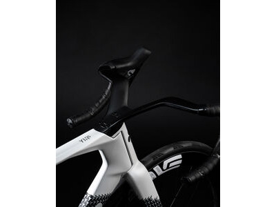 COLNAGO Y1RS Disc 2025 Carbon TT Aero Frameset click to zoom image