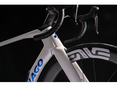 COLNAGO Y1RS Disc 2025 Carbon TT Aero Frameset White & Blue Decal click to zoom image