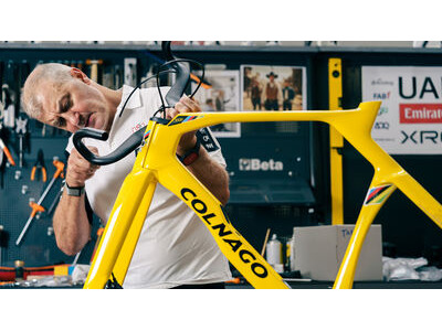 COLNAGO Y1RS Disc 2026 Carbon TT Aero Frameset White click to zoom image