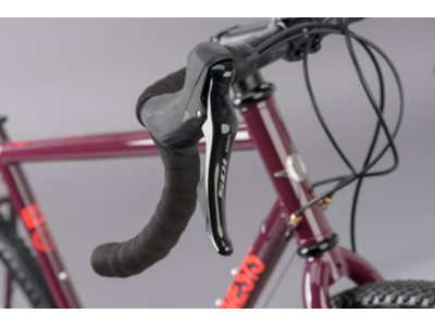 GENESIS Croix De Fer 30 M Plum  click to zoom image