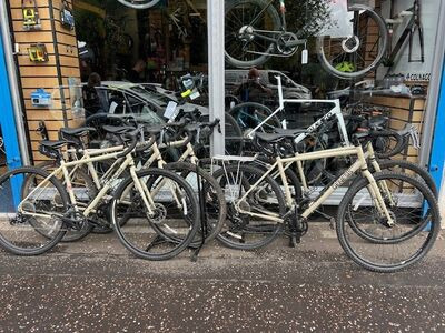 GENESIS Croix De Fer 10 Sand Medium MD Sand  click to zoom image