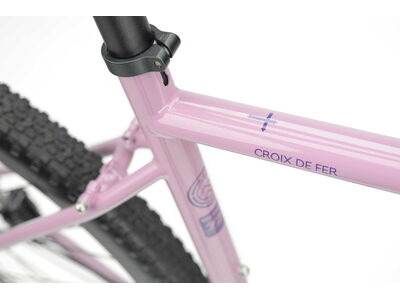 GENESIS Croix De Fer 40 click to zoom image