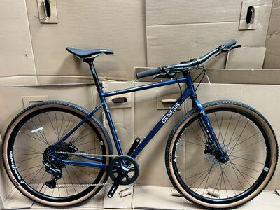 GENESIS Croix De Fer 10 Flat Bar Large LG Bloodie Hues click to zoom image